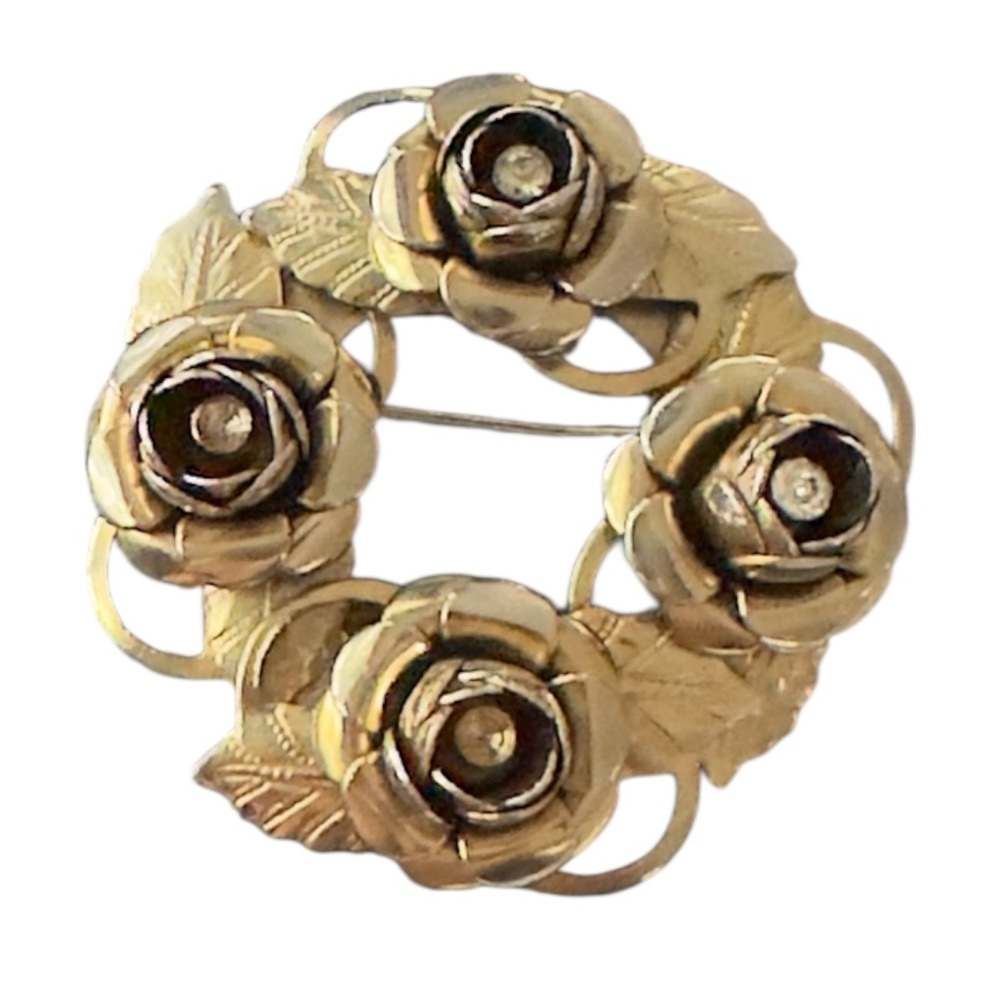 Vintage wreath Gold-tone Floral Brooch